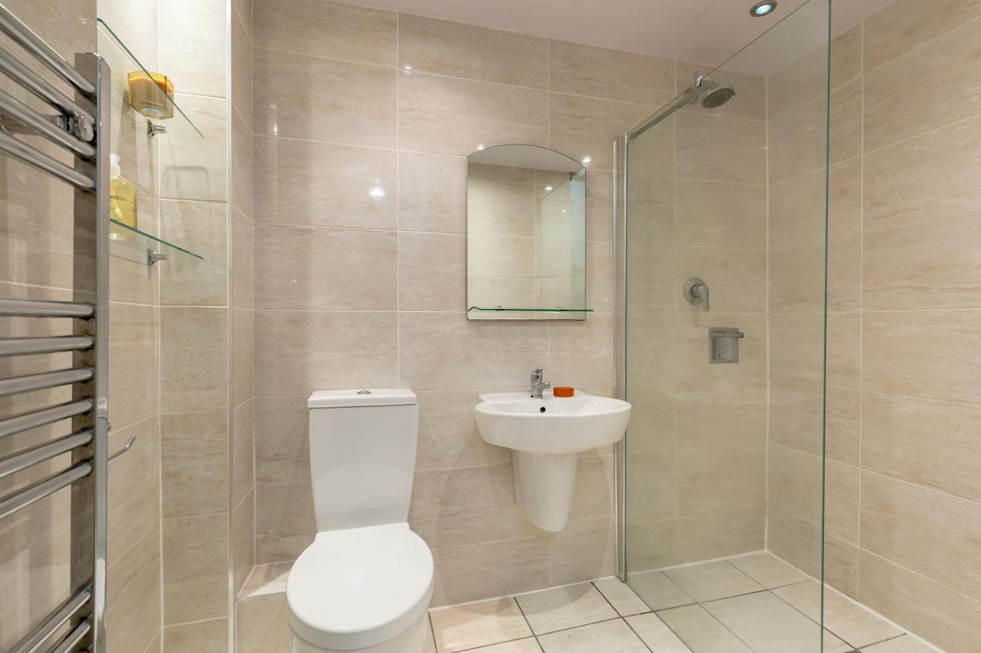 Light And Spacious 2 Bedroom Flat In Heart Of Единбург Екстериор снимка